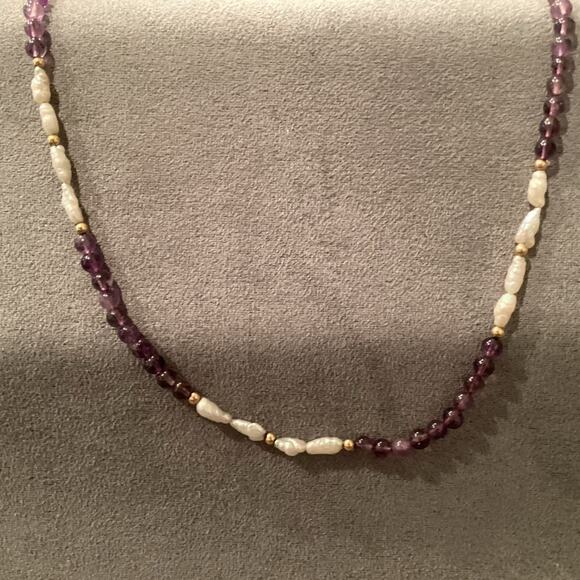 Vintage Fresh Water Pearl, Amethyst and Gold Bead Necklace 18” - Picture 3 of 3